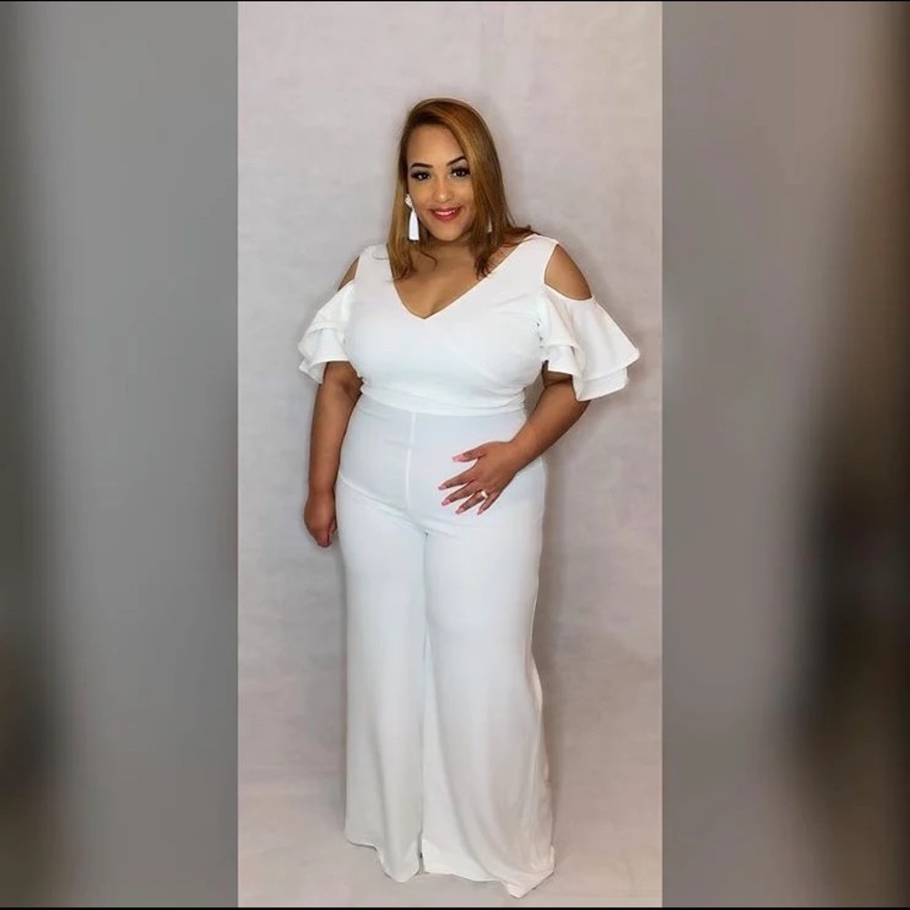 White Ruffle Sleeves Jumpsuit